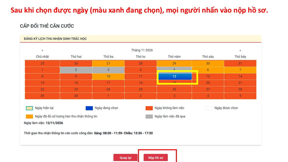 Sau khi chọn được ngày (màu xanh đang chọn), mọi người nhấn vào nộp hồ sơ.